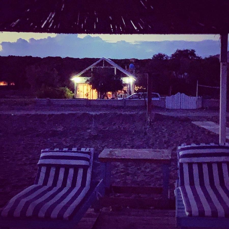 Beachfront, Tirana Guest House Velipojë Екстериор снимка
