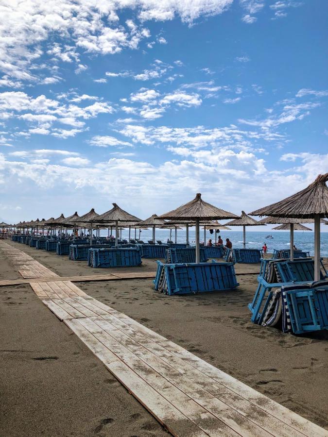 Beachfront, Tirana Guest House Velipojë Екстериор снимка