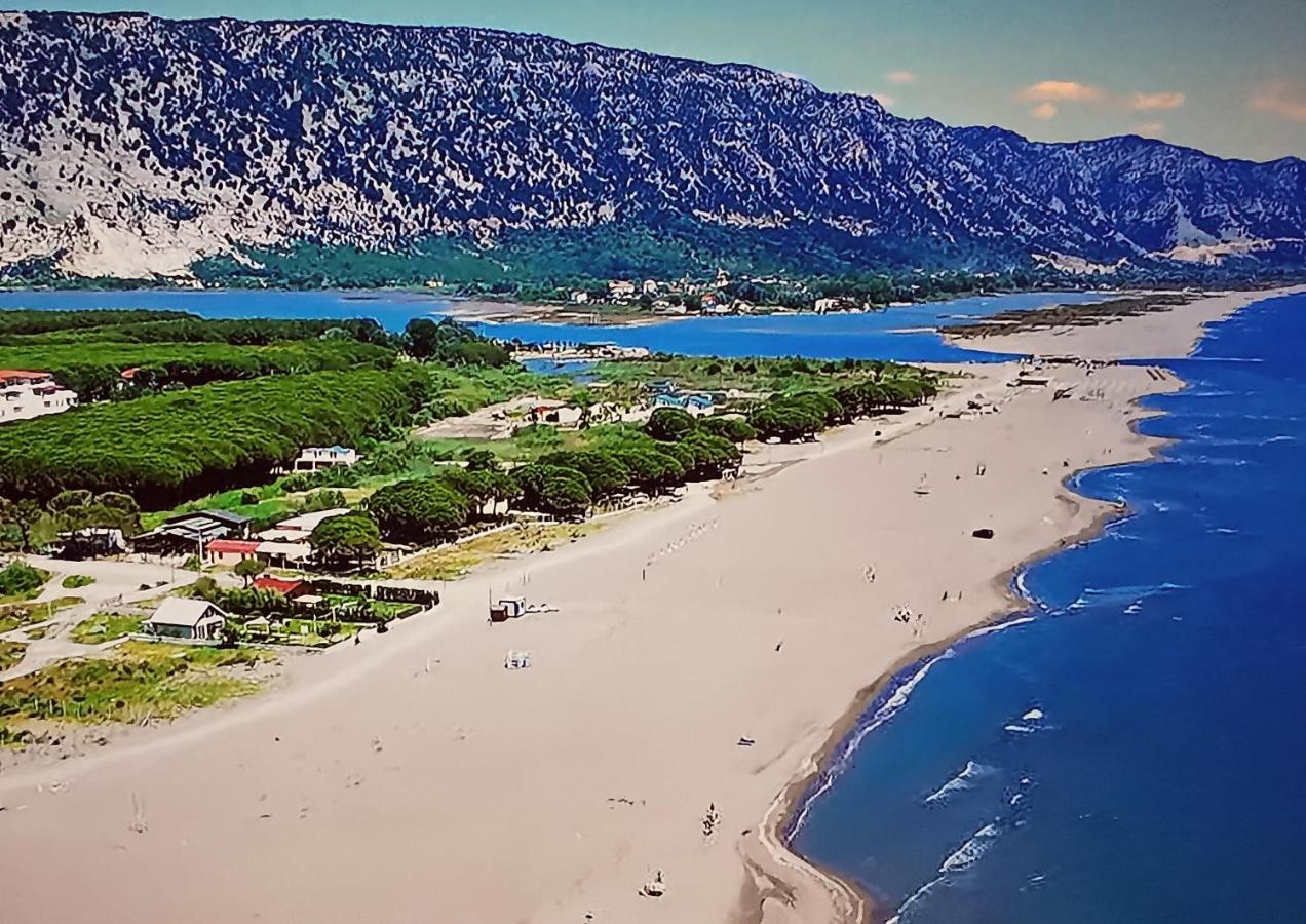 Beachfront, Tirana Guest House Velipojë Екстериор снимка