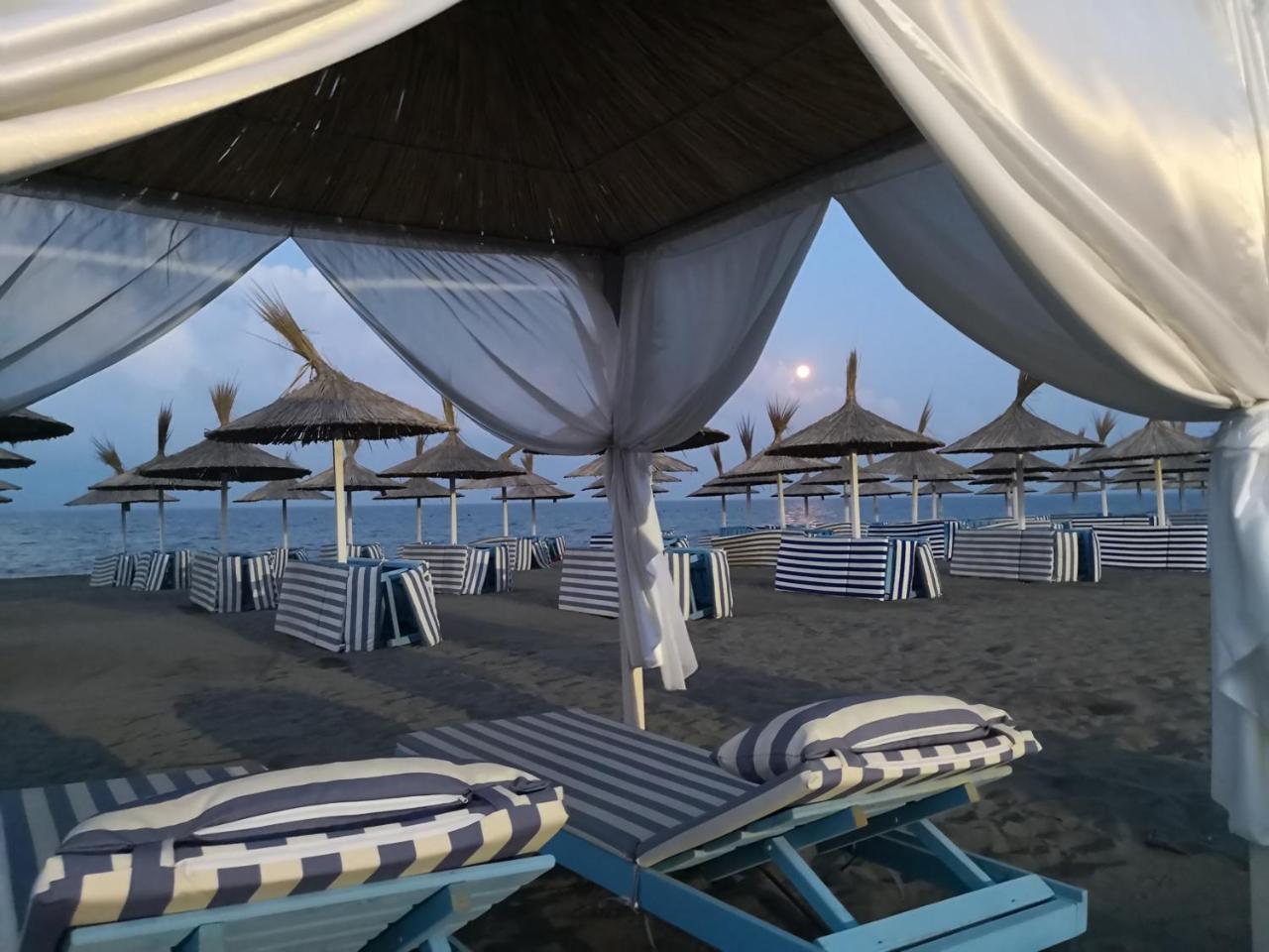 Beachfront, Tirana Guest House Velipojë Екстериор снимка