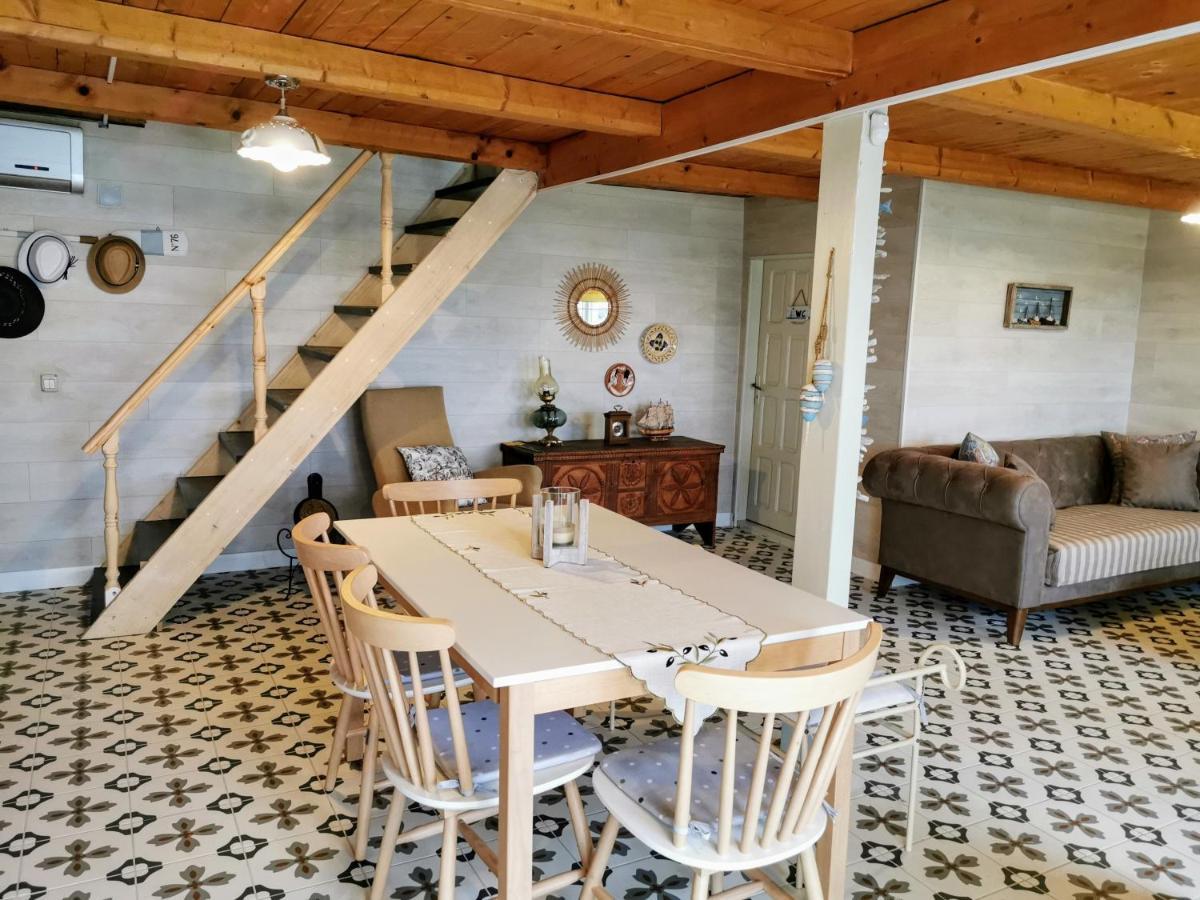 Beachfront, Tirana Guest House Velipojë Екстериор снимка